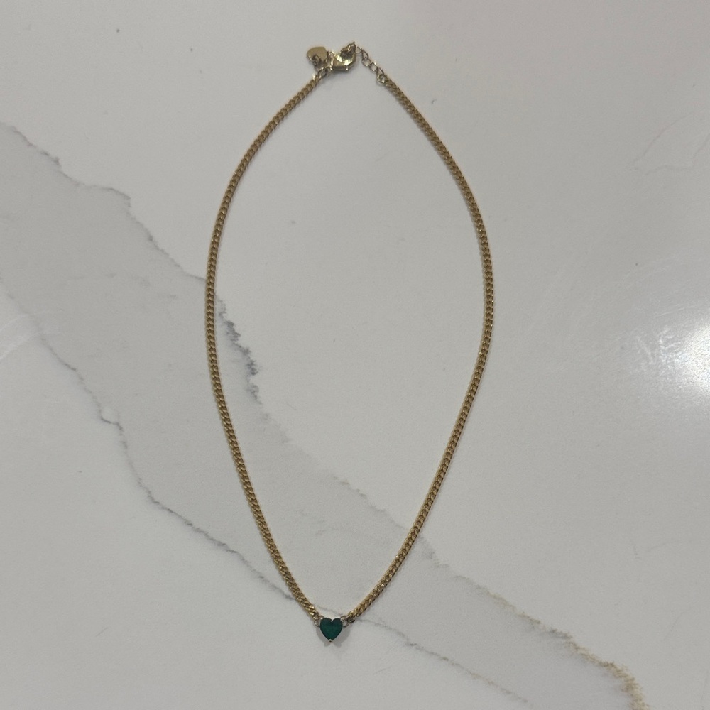 GREEN Heart Emerald Necklace - Picture 4 of 5